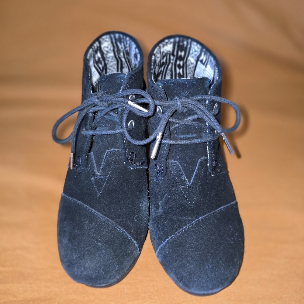 Toms Black Suede Ankle Booties - Picture 6 of 7